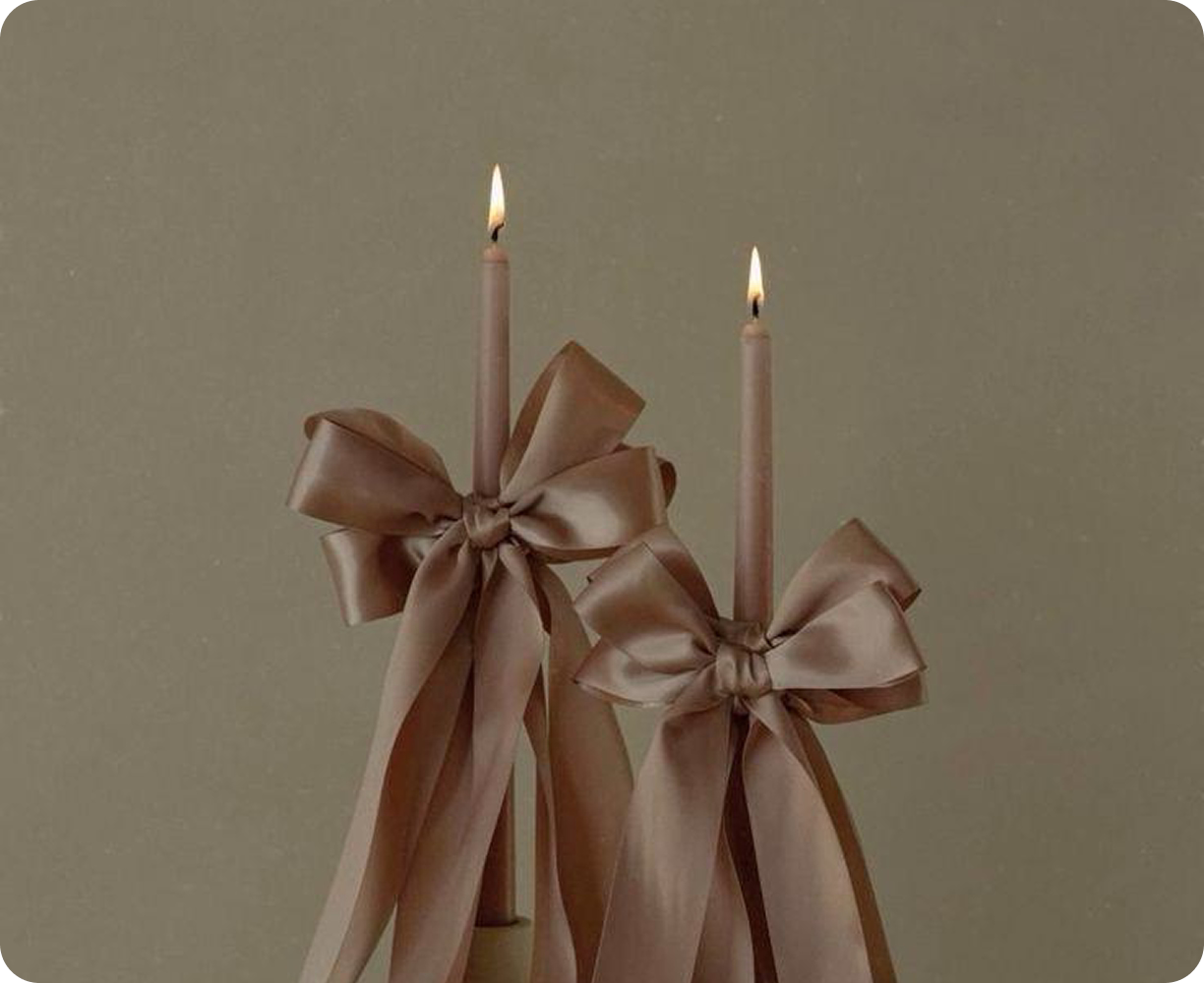 Imagen de unas velas encendidas